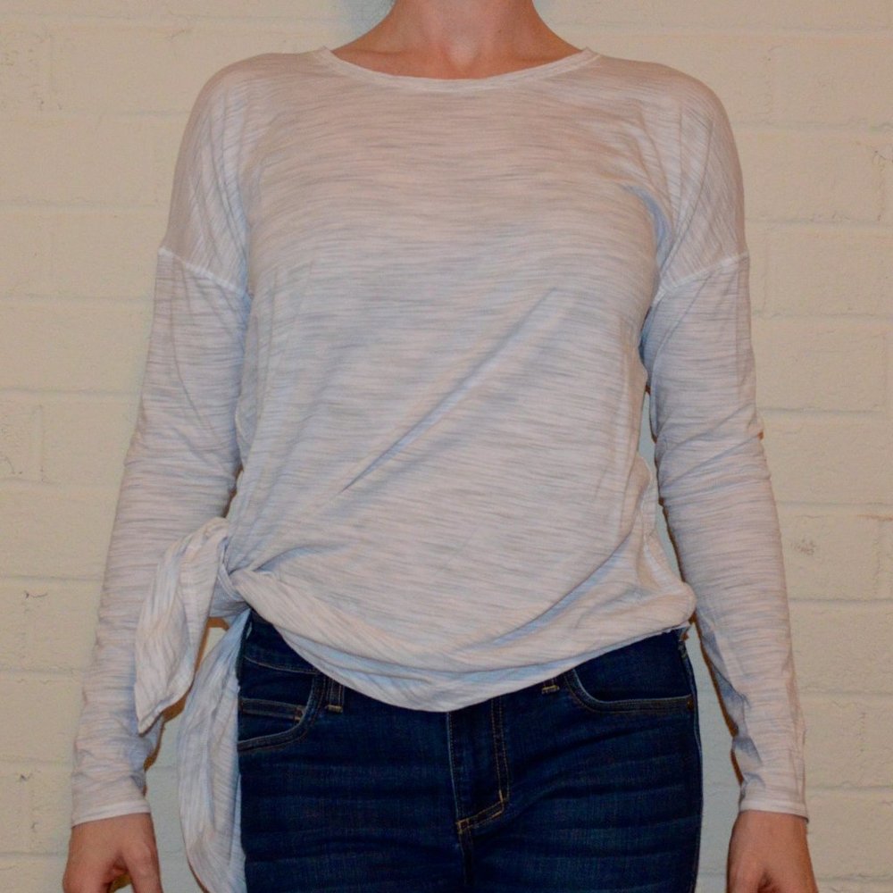 Lululemon side tie yoga shirt